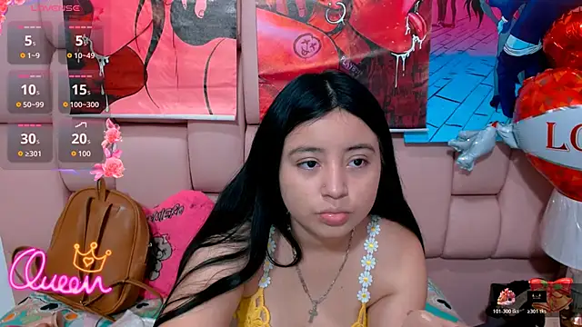 Snapshot of angelhotlatina18 chatting on 02/23/26, 11:51 angelhotlatina18 online show from 02/23/26, 11:51