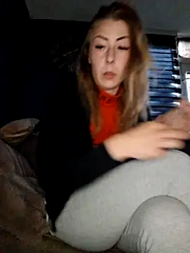 dewimp1 online show from 04/08/26, 06:08