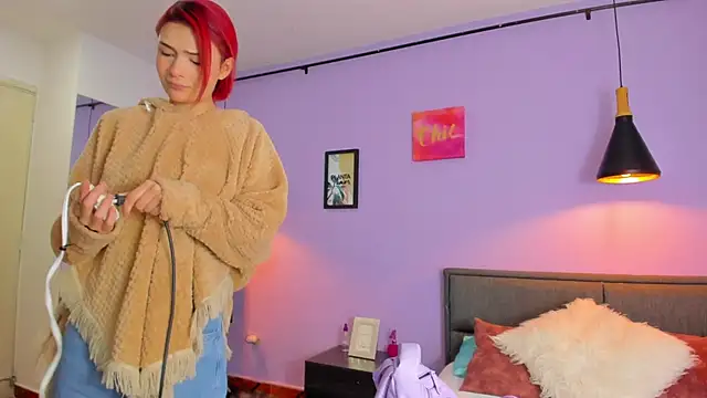 Snapshot of lanablacke_ chatting on 02/21/26, 12:06 lanablacke online show from 02/21/26, 12:06