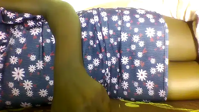 Snapshot of mbaliNzimande chatting on 02/28/26, 08:43 mbaliNzimande online show from 02/28/26, 08:43