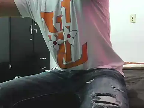 Snapshot of Tiger_job chatting on 01/18/26, 10:46 Tiger job online show from 01/18/26, 10:46