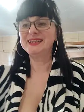 AliceSwan57 online show from 04/14/26, 11:38