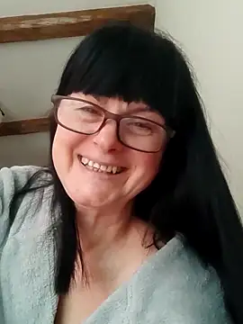 AliceSwan57 online show from 05/20/26, 03:07