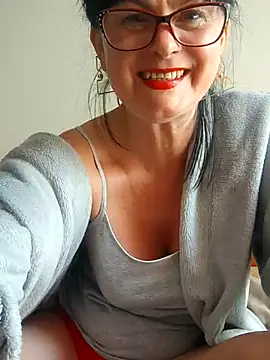 AliceSwan57 online show from 05/25/26, 09:37