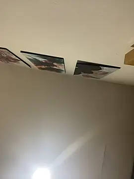 JuliaaVega online show from 04/01/26, 11:55