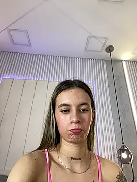 JuliaColemann online show from 01/31/26, 07:11