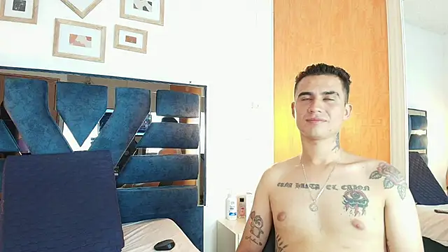 Irina and Max online show from 06/11/26, 07:56