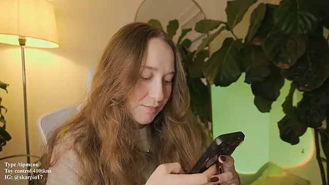 Snapshot of Scarlett_NoirMuse chatting on 02/06/26, 10:46 Scarlett NoirMuse online show from 02/06/26, 10:46