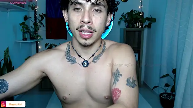 Snapshot of Magnuz_Col chatting on 02/12/26, 03:23 Magnuz Col online show from 02/12/26, 03:23