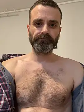 Wichoneisit online show from 03/10/26, 01:27