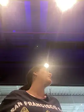 Snapshot of lizzy_luminair chatting on 02/12/26, 11:33 lizzy luminair online show from 02/12/26, 11:33