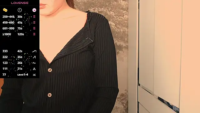 Hiaru Cutie online show from 11/05/25, 05:29