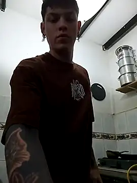 Snapshot of blackninja66 chatting on 02/19/26, 07:21 blackninja66 online show from 02/19/26, 07:21