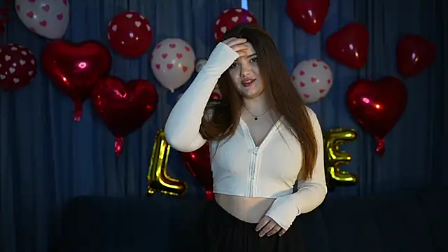 Snapshot of EvaNyx chatting on 02/14/26, 04:42 EvaNyx online show from 02/14/26, 04:42