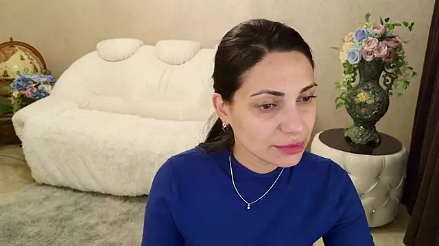 LovelyBeatrice online show from 02/06/26, 05:56