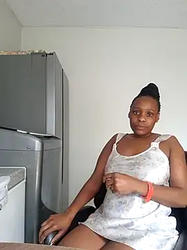 Snapshot of Barbieee1301 chatting on 01/19/26, 08:40 Barbieee1301 online show from 01/19/26, 08:40