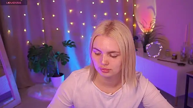 AmeliaWeells online show from 03/12/26, 04:07