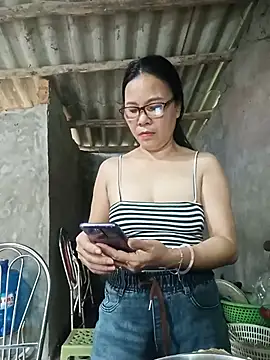Snapshot of Nuna_689 chatting on 07/11/26, 03:31 Nuna 689 online show from 07/11/26, 03:31
