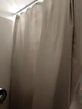 Snapshot of BusyB1983 chatting on 02/21/26, 08:15 BusyB1983 online show from 02/21/26, 08:15