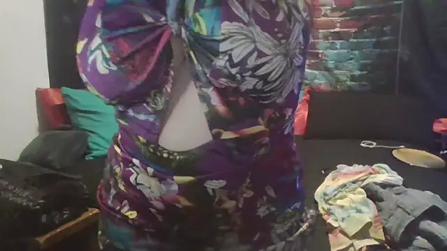 BusyB1983 online show from 05/19/26, 03:40