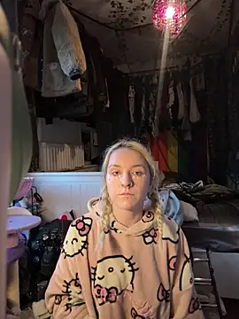 bambibabyy online show from 03/04/26, 05:41