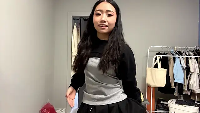 SweetMiaXO online show from 03/07/26, 10:23