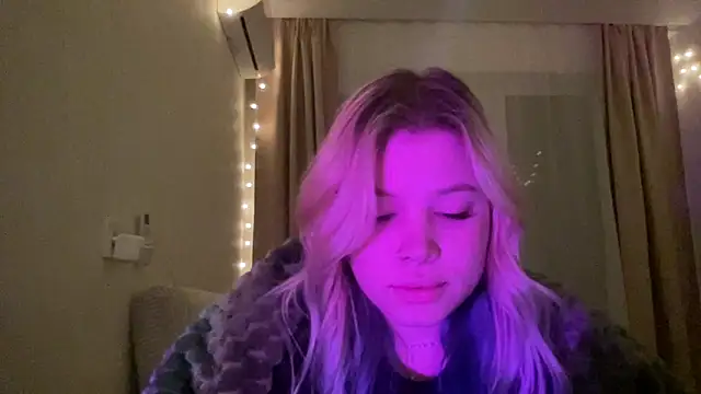 Lulu Di online show from 03/05/26, 08:16