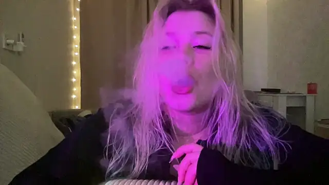 Lulu Di online show from 03/24/26, 09:09