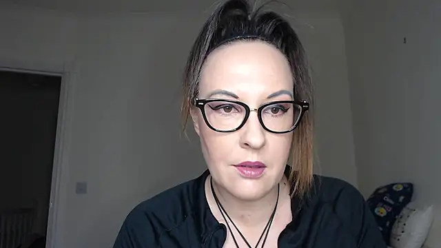 PsychicDominatrix online show from 02/10/26, 08:18