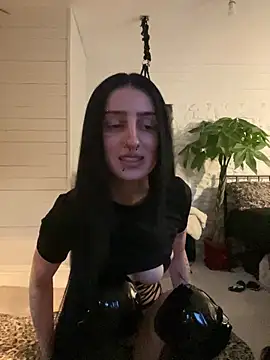bellaxlauren online show from 04/30/26, 07:42