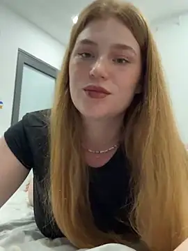 Snapshot of SunnyGrin chatting on 02/22/26, 08:07 SunnyGrin online show from 02/22/26, 08:07