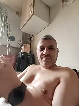 Snapshot of AdaBoys chatting on 02/08/26, 11:35 AdaBoys online show from 02/08/26, 11:35