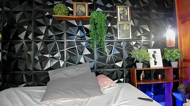 liia marin online show from 03/27/26, 08:26