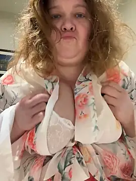 Snapshot of naughtynursejo chatting on 01/19/26, 03:16 naughtynursejo online show from 01/19/26, 03:16