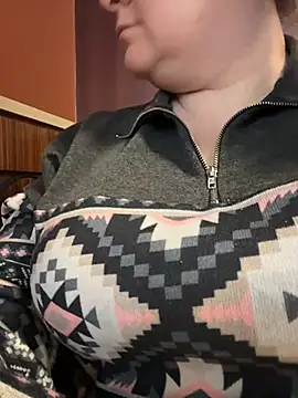 Snapshot of naughtynursejo chatting on 02/07/26, 07:17 naughtynursejo online show from 02/07/26, 07:17