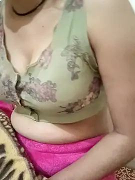 Hot Fiza0 online show from 02/07/26, 12:14