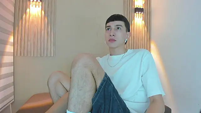 lian cameron online show from 02/13/26, 03:46