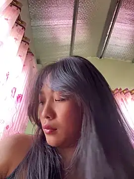 Snapshot of Lyn-be99 chatting on 03/01/26, 07:21 Lyn-be99 online show from 03/01/26, 07:21