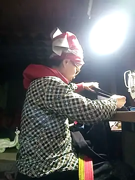 Snapshot of yoyosexy11 chatting on 02/11/26, 12:04 yoyosexy11 online show from 02/11/26, 12:04