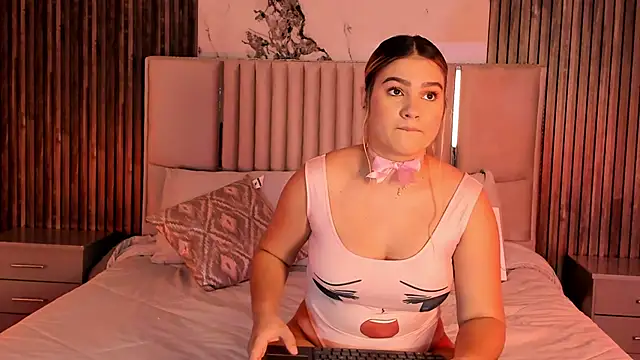 Liiahfontaine online show from 02/02/26, 11:42