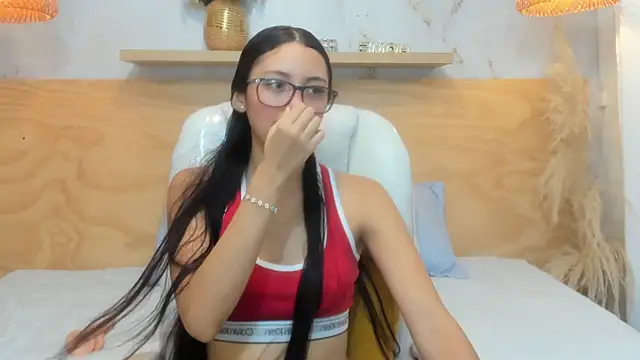 Snapshot of Lasira_Thill chatting on 02/13/26, 12:12 Lasira Thill online show from 02/13/26, 12:12