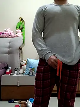 Ryzca online show from 02/08/26, 02:37