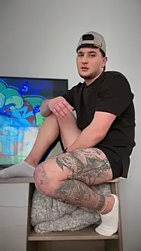 Snapshot of Massimo_Fiore chatting on 02/25/26, 04:49 Massimo Fiore online show from 02/25/26, 04:49