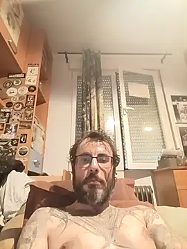MrFumao online show from 05/01/26, 07:57