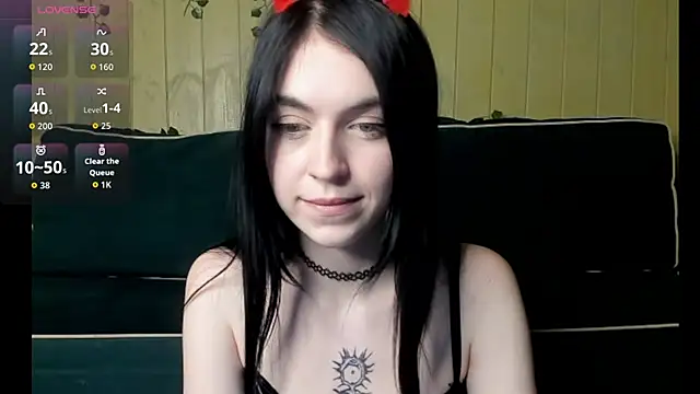 reze daisies online show from 03/25/26, 08:59