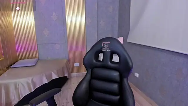 Laulin tay online show from 03/07/26, 06:54