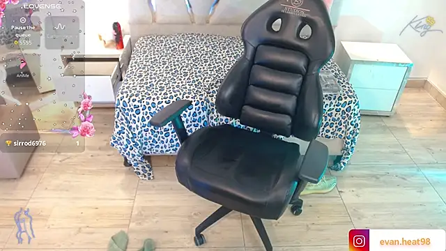 Snapshot of EVAN_TAY chatting on 02/03/26, 06:22 EVAN TAY online show from 02/03/26, 06:22