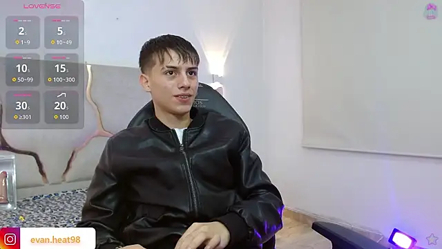 Snapshot of EVAN_TAY chatting on 03/02/26, 03:09 EVAN TAY online show from 03/02/26, 03:09