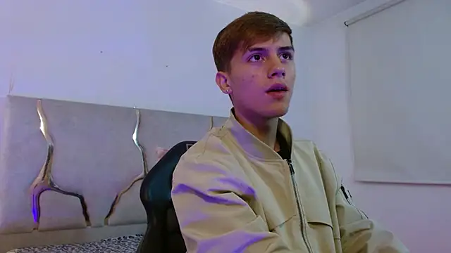 EVAN TAY online show from 04/06/26, 03:15