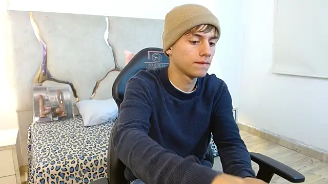 EVAN TAY online show from 04/09/26, 03:06